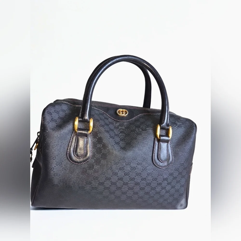 Gucci Vintage Boston Bag â Black Monogram Canvas w/ Gold Hardware - Picture 4 of 9